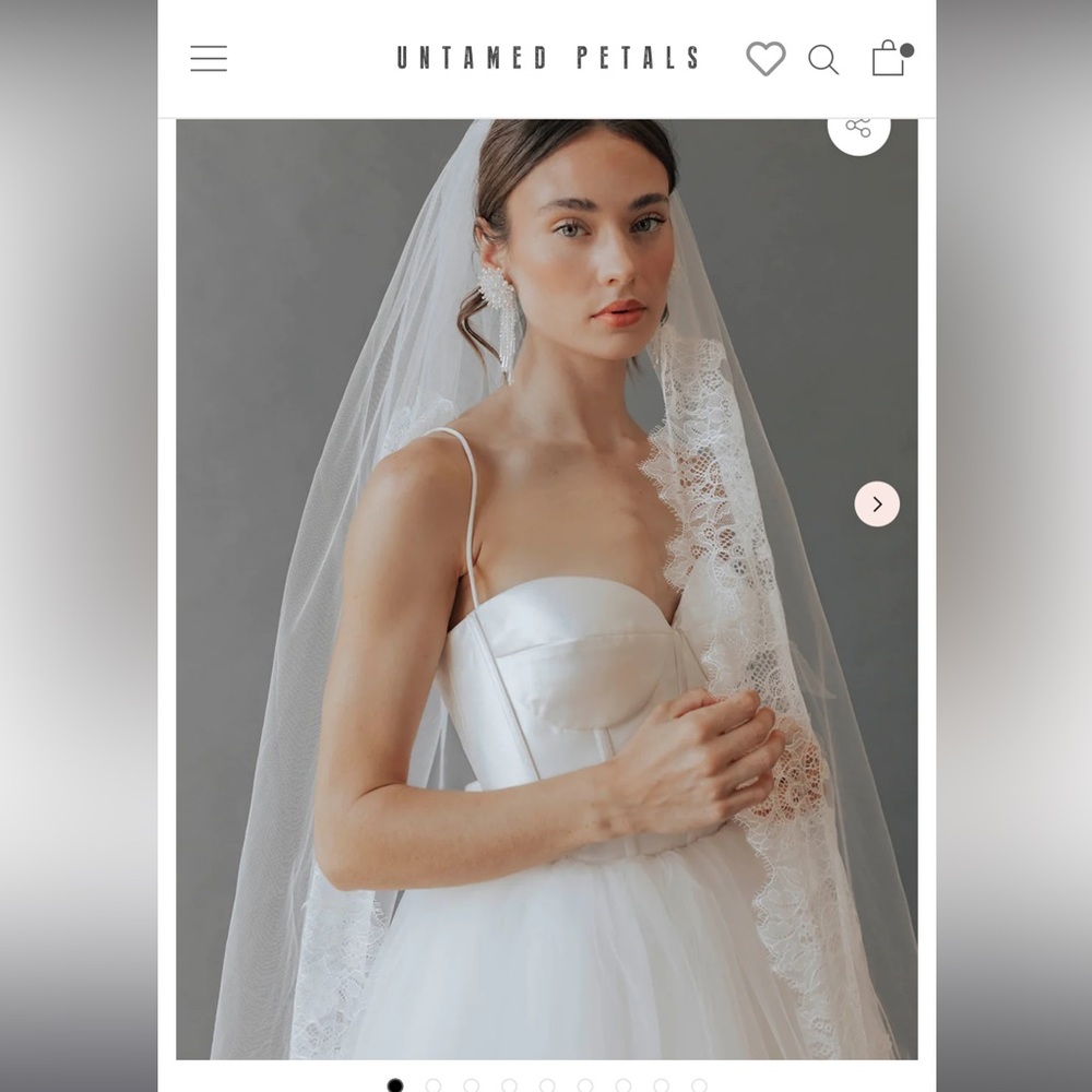 Untamed petals Soraya bridal veil mantilla new with tags and original packaging